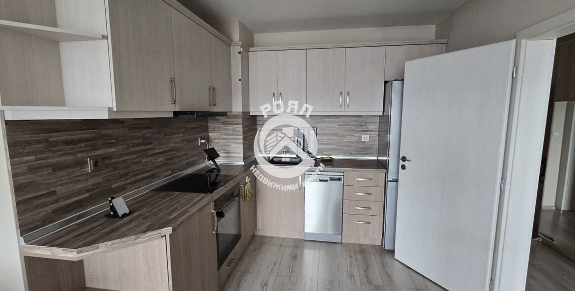 Роял имоти дава под наем 2-стаен апартамент,гр Пловдив,кв Кършияка - 0