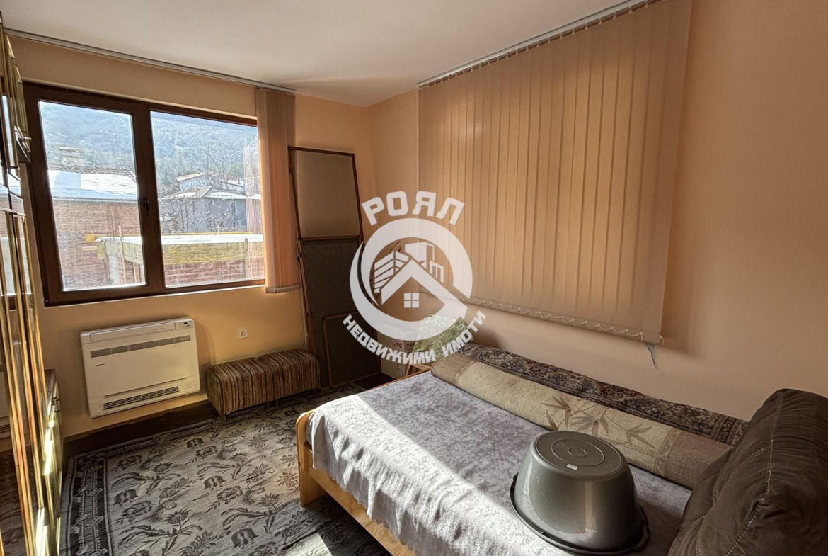 Роял имоти продава двуетажна къща в с.Гълъбово, област Пловдив - 0