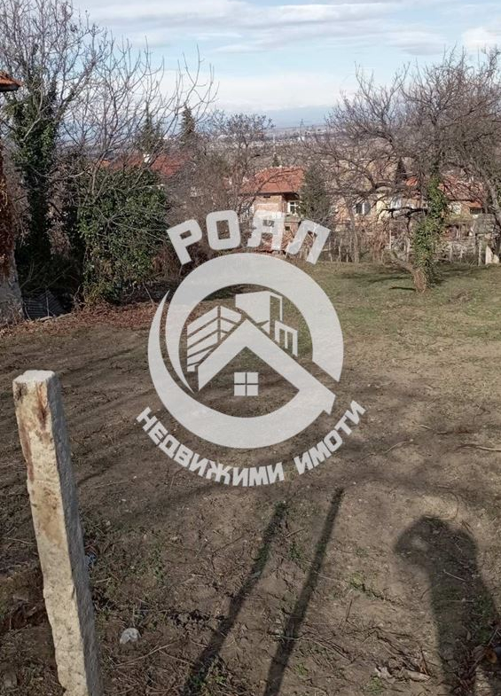 Роял Имоти продава парцел в с.Брестовица - 0