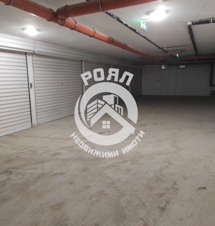 Роял имоти продава подземен гараж, Остромила, Пловдив - 0