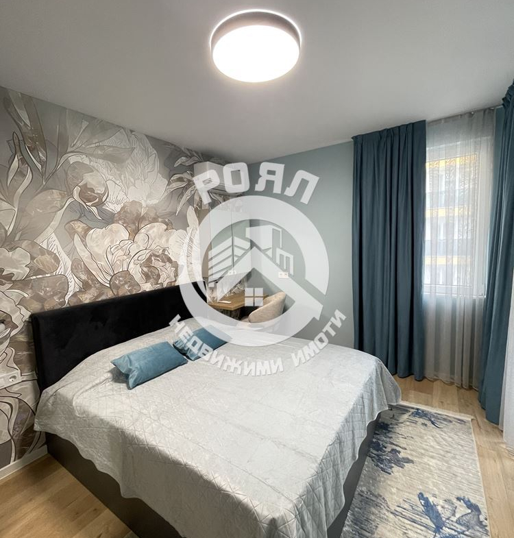 Роял имоти отдава под наем тристаен апартамент, Христо Смирненски, Пловдив - 0