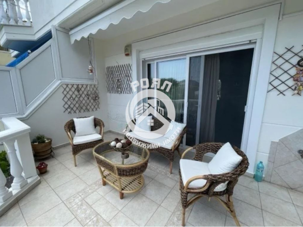 Елегантна обзаведена мезонета с градина близо до морето – Неа Ираклица - 0