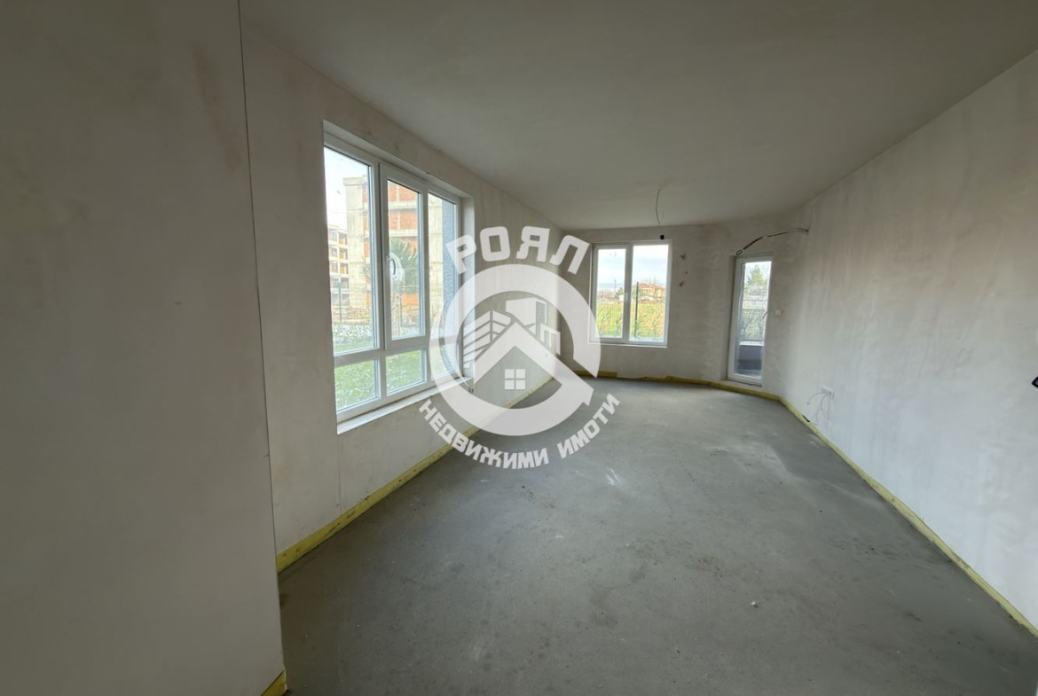 Роял Имоти продава двустаен апартамент в кв.Беломорски, гр.Пловдив - 0