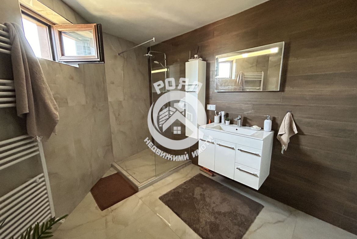 Роял Имоти продава Ексклузивно къща в гр.Копривщица - 0