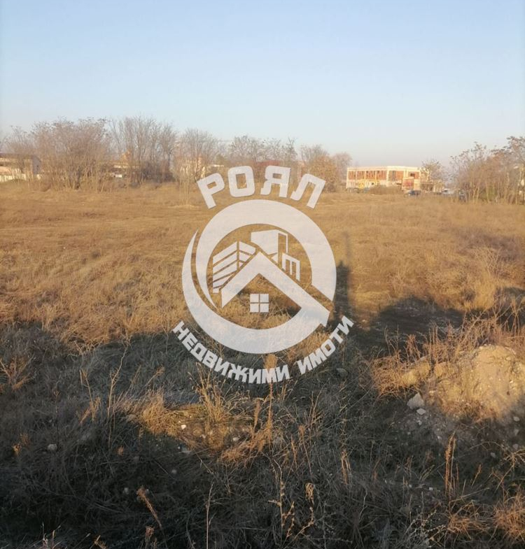 Роял имоти продава парцел -УПИ, Източна индустриална зона , Пловдив - 0