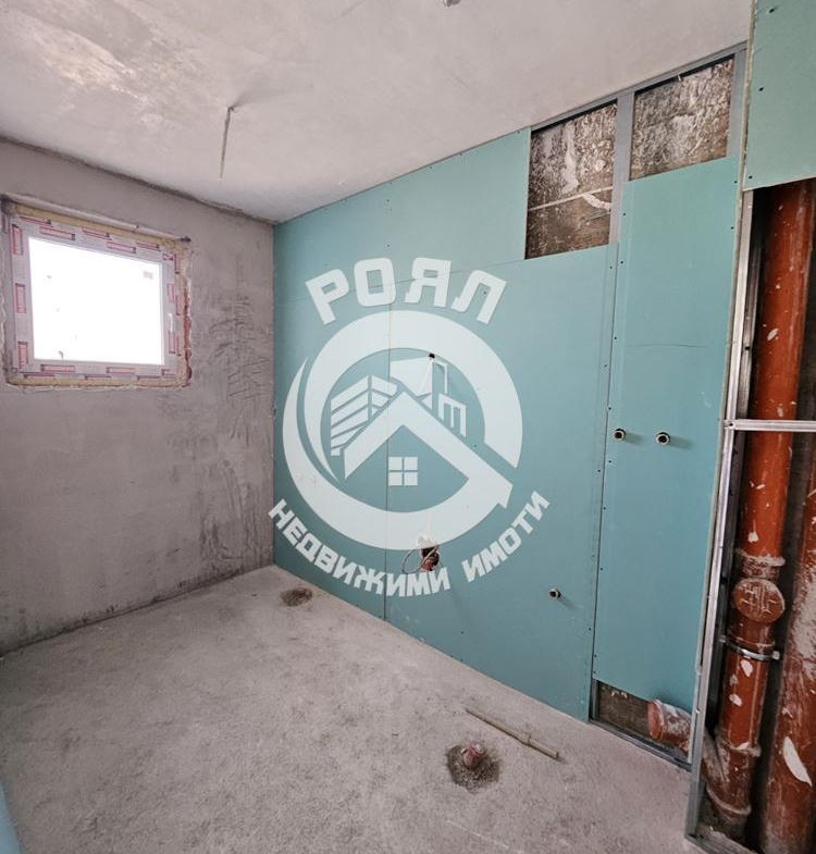 Роял имоти продава тристаен апартамент, с. Стряма - 0