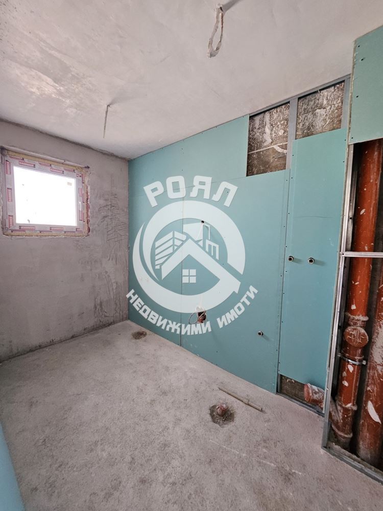 Роял имоти продава тристаен апартамент, с. Стряма - 0