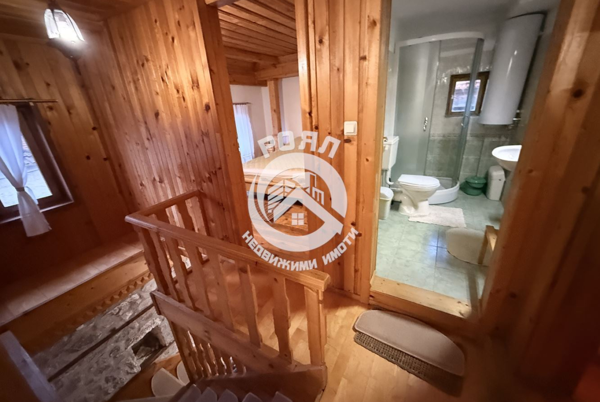 Роял Имоти продава самостоятелна къща за гости в с. Хвойна, област Смолян - 0