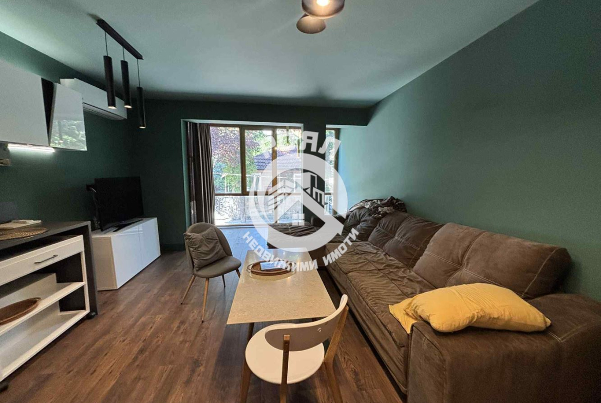 Роял Имоти предлага под наем луксозен двустаен апартамент в Широк Център, Пловдив - 0