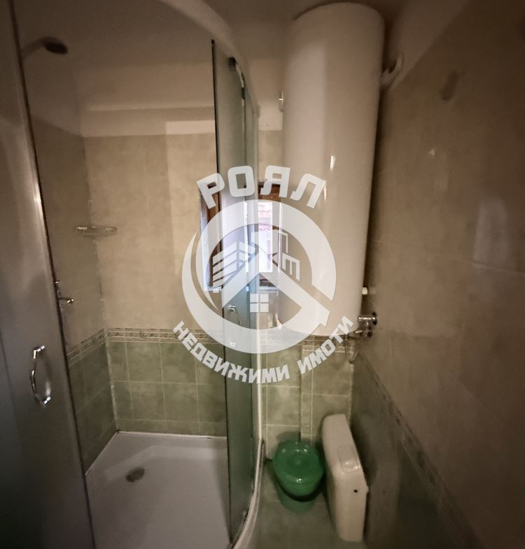 Роял Имоти продава самостоятелна къща за гости в с. Хвойна, област Смолян - 0