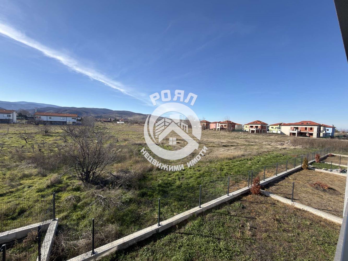 Роял Имоти продава двуетажна къща пред Акт 16 в с. Първенец - 0