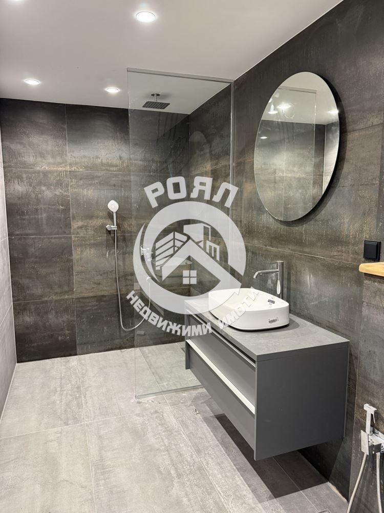 Роял имоти продава къща с панорамна гледка, с.Брестник, Пловдив - 0