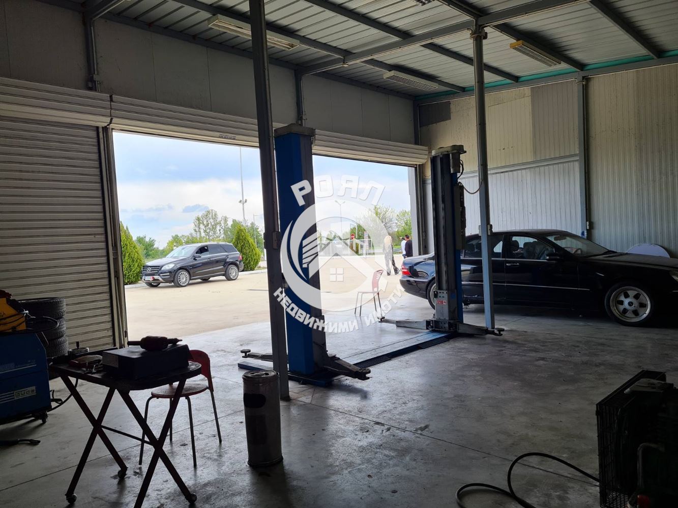 Роял имоти продава автосервиз в с. Стряма - 0