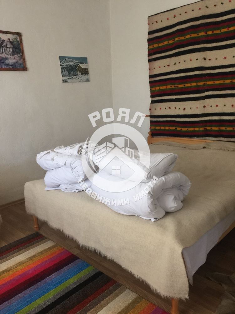 Роял имоти продава къща в с. Глогино, област Смолян - 0