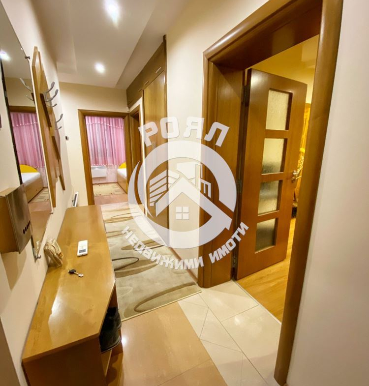 Роял Имот отдава под наем многостаен апартамент, Западен, Пловдив - 0