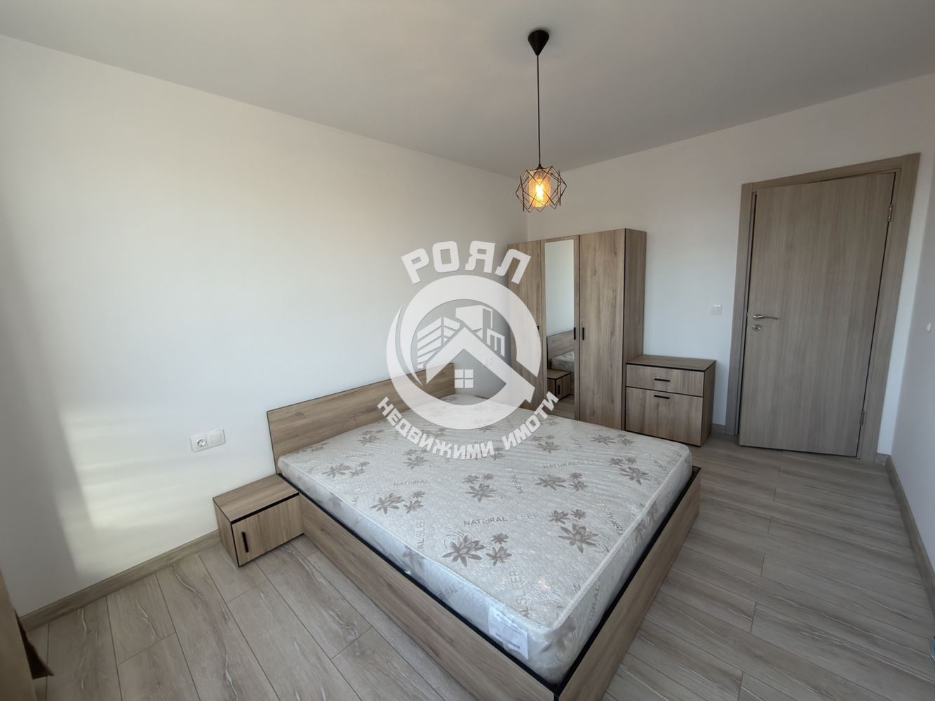 Роял Имоти отдава под наем тристаен апартамент в кв.Беломорски, Пловдив - 0