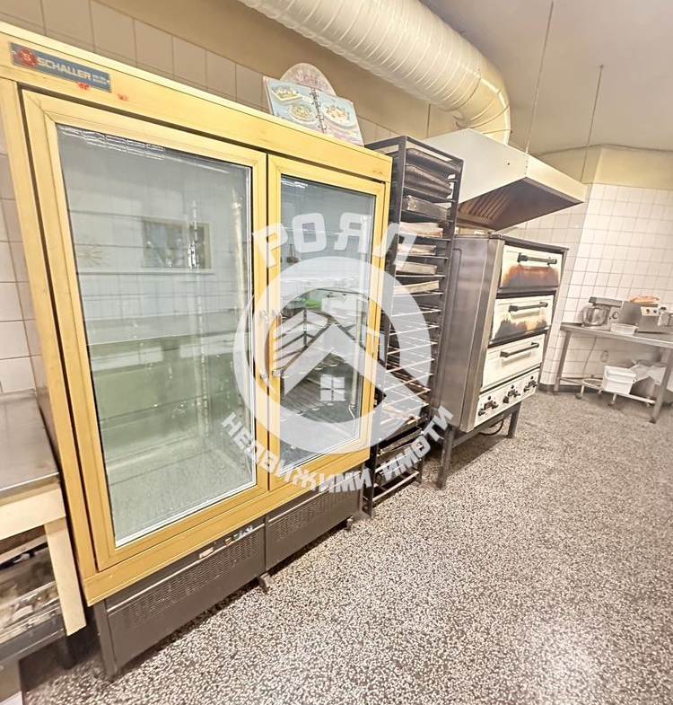 Роял Имоти отдава под наем оборудвана сладкарница в кв. Христо Смирненски, Пловдив - 0