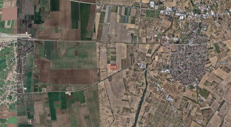 Роял Имоти продава парцел на втора линия до шосето Пловдив - Златитрап - 0