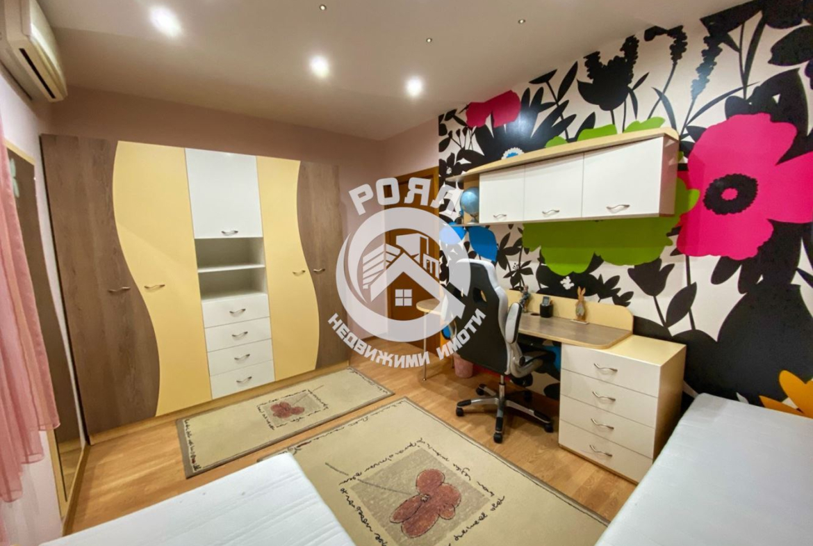 Роял Имот отдава под наем многостаен апартамент, Западен, Пловдив - 0