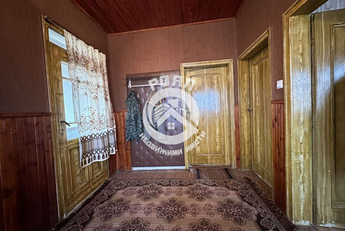 Роял Имоти продава двуетажна къща в село Брестовица - 0