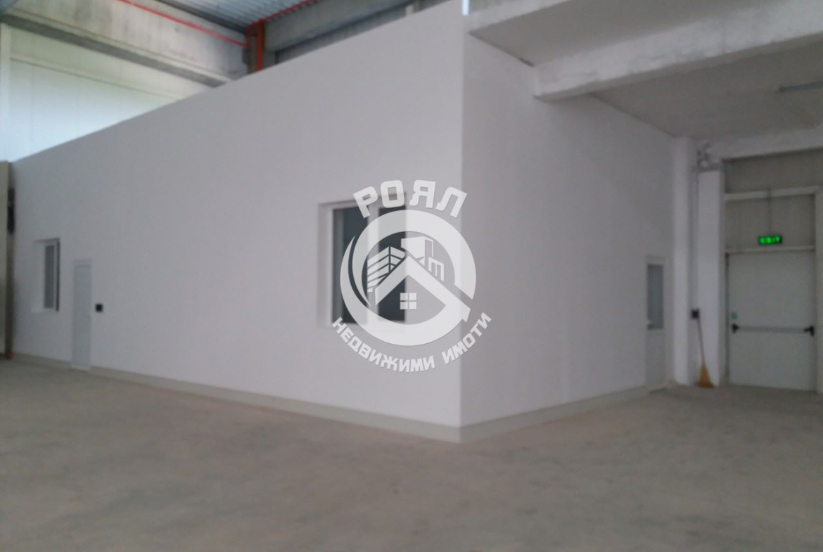 Роял Имоти отдава под наем складово помещение в логистична база в Индустриална зона Север - 0