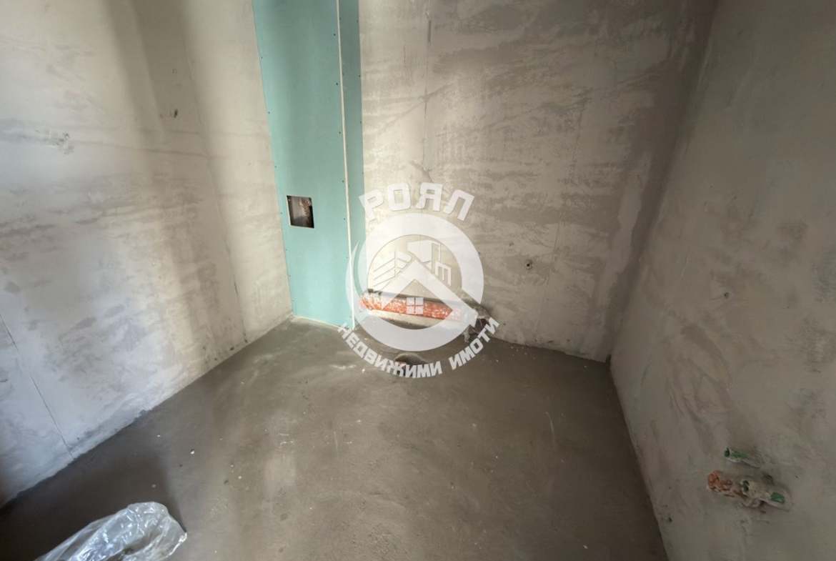 Роял Имоти продава двуетажна къща пред Акт 16 в с. Първенец - 0