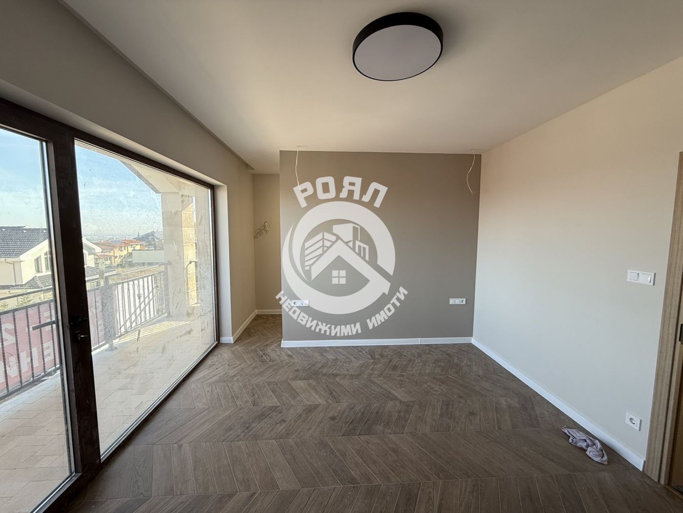 Роял имоти продава къща с панорамна гледка, с.Брестник, Пловдив - 0