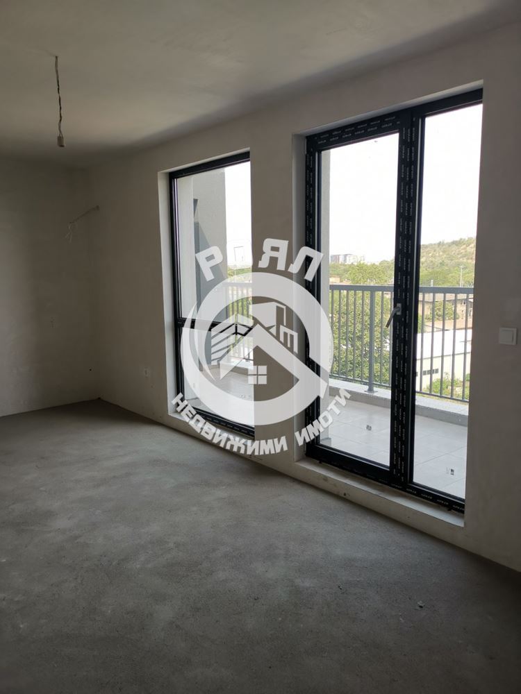 Роял имоти продава Ексклузивно многостаен апартамент, с акт 16, Кючук париж, Пловдив - 0