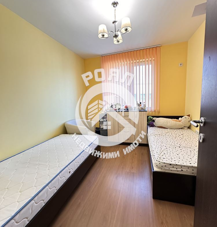 Роял имоти продава тристаен, обзаведен апартамент в кв.Мараша , Пловдив - 0