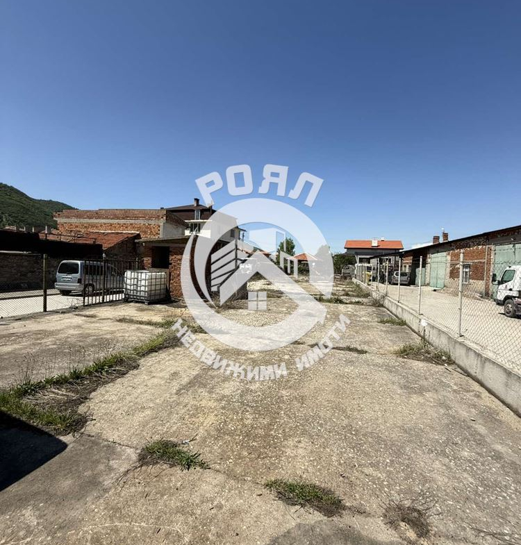 Роял Имоти продава Ексклузивно парцел за жилищно строителство в гр. Кричим - 0