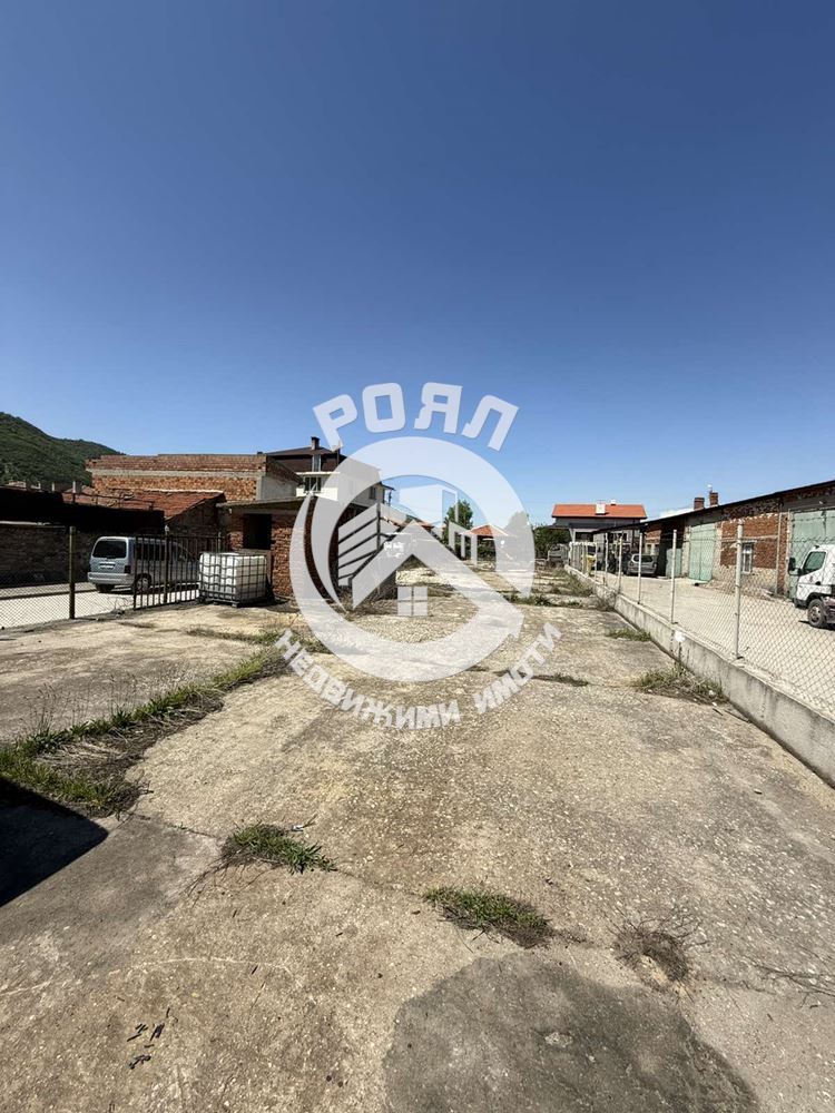 Роял Имоти продава Ексклузивно парцел за жилищно строителство в гр. Кричим - 0