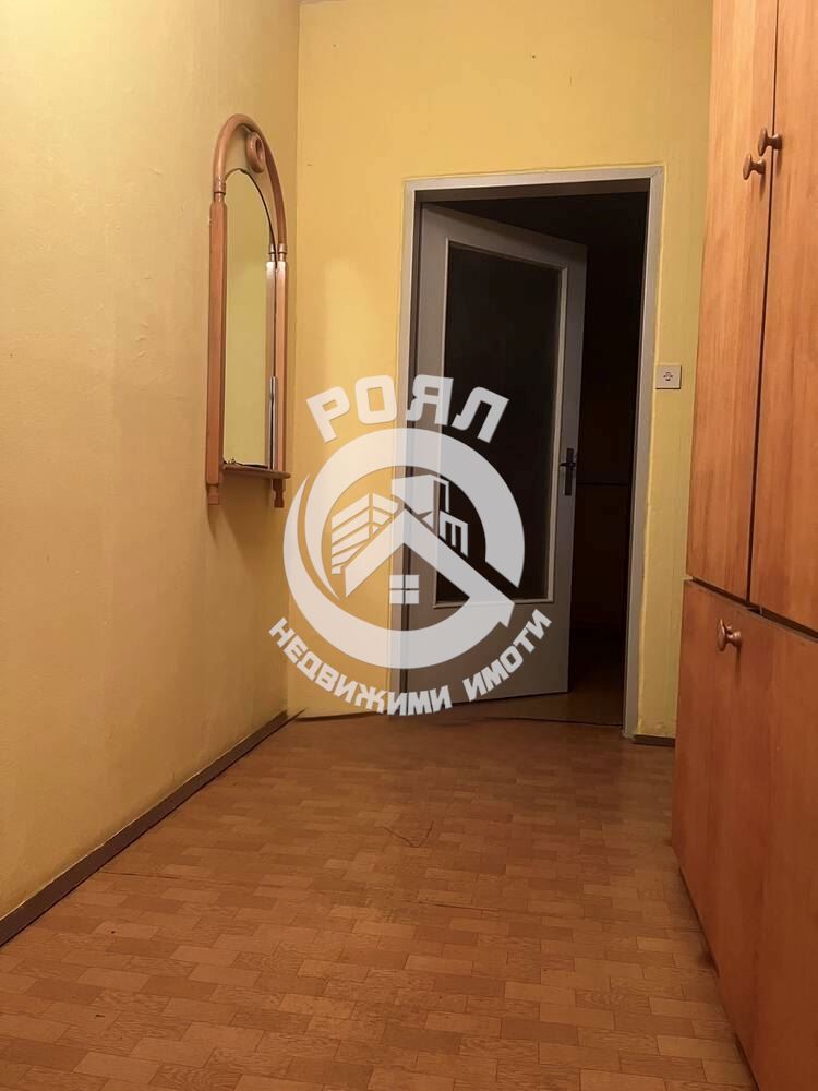 Роял имоти продава двустаен апартамент, кв.Изгрев, Пловдив - 0