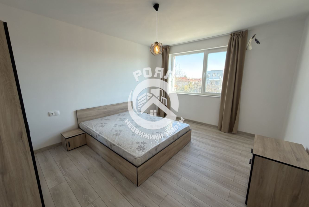 Роял Имоти отдава под наем тристаен апартамент в кв.Беломорски, Пловдив - 0