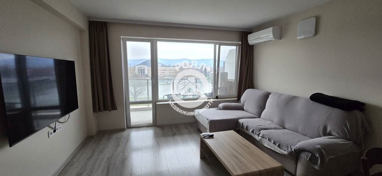 Роял имоти дава под наем 2-стаен апартамент,гр Пловдив,кв Кършияка - 0