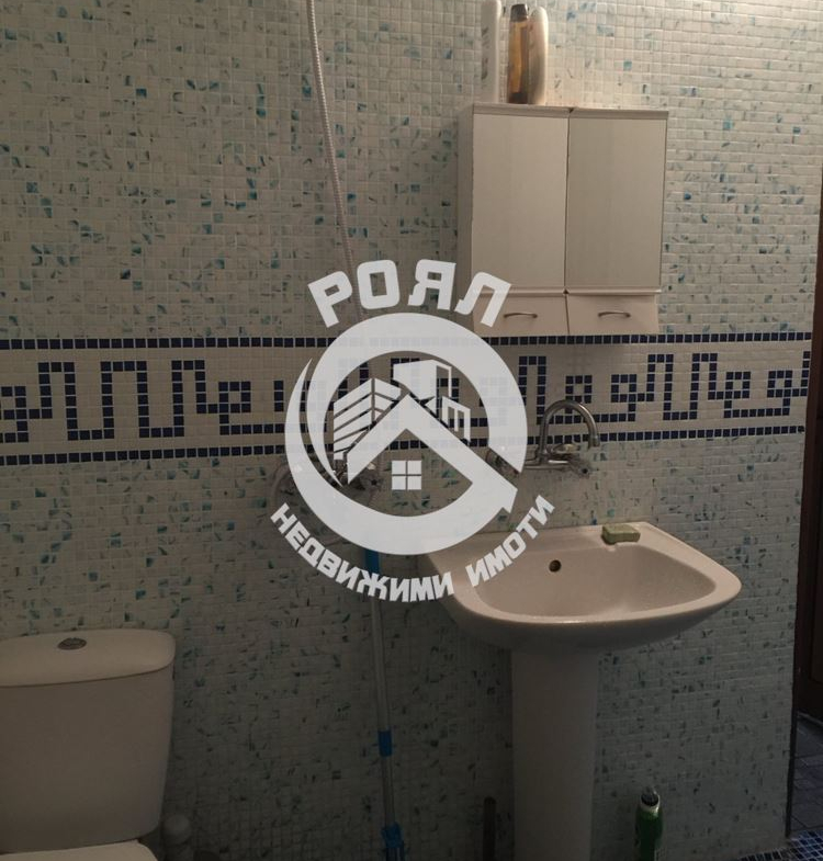 Роял имоти продава къща в с. Глогино, област Смолян - 0