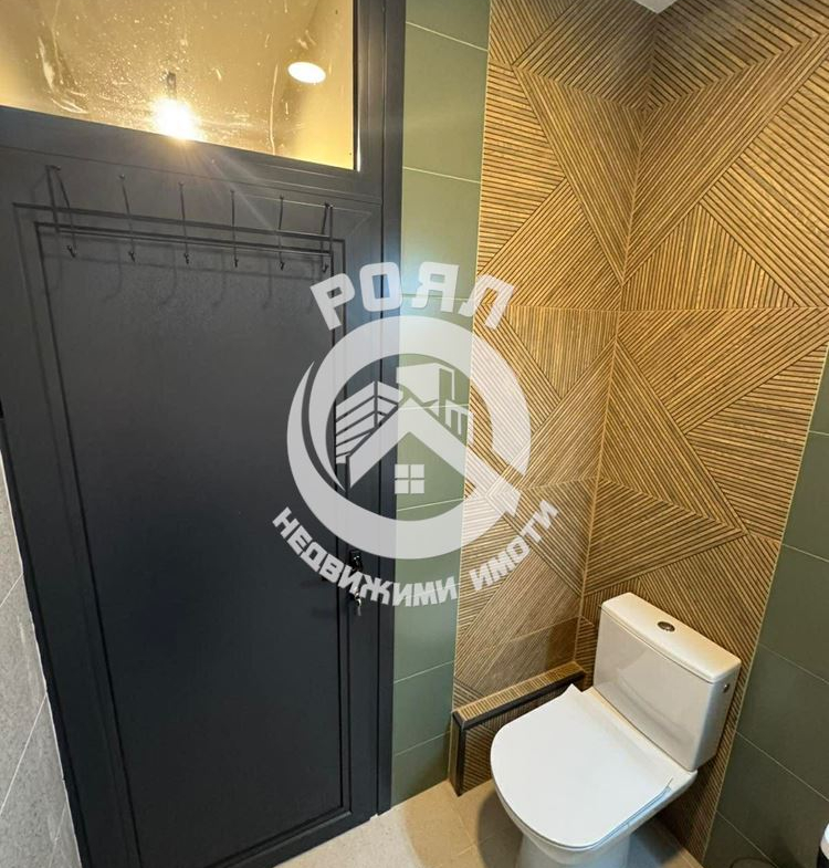 Роял Имоти продава Ексклузивно четиристаен апартамент, Смирненски, Пловдив - 0