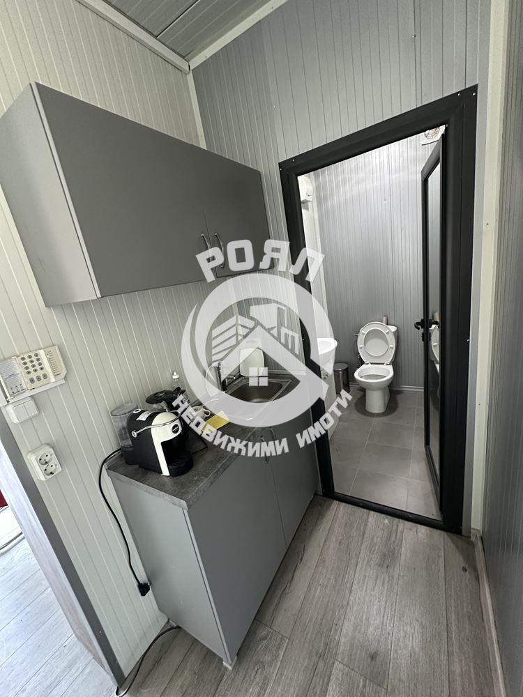 Роял Имоти отдава под наем Промишлено помещение с офис в гр.Стамболийски - 0