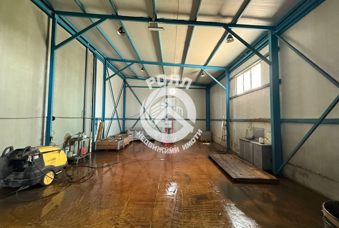 Роял имоти продава Промишлени имоти в гр Куклен - 0