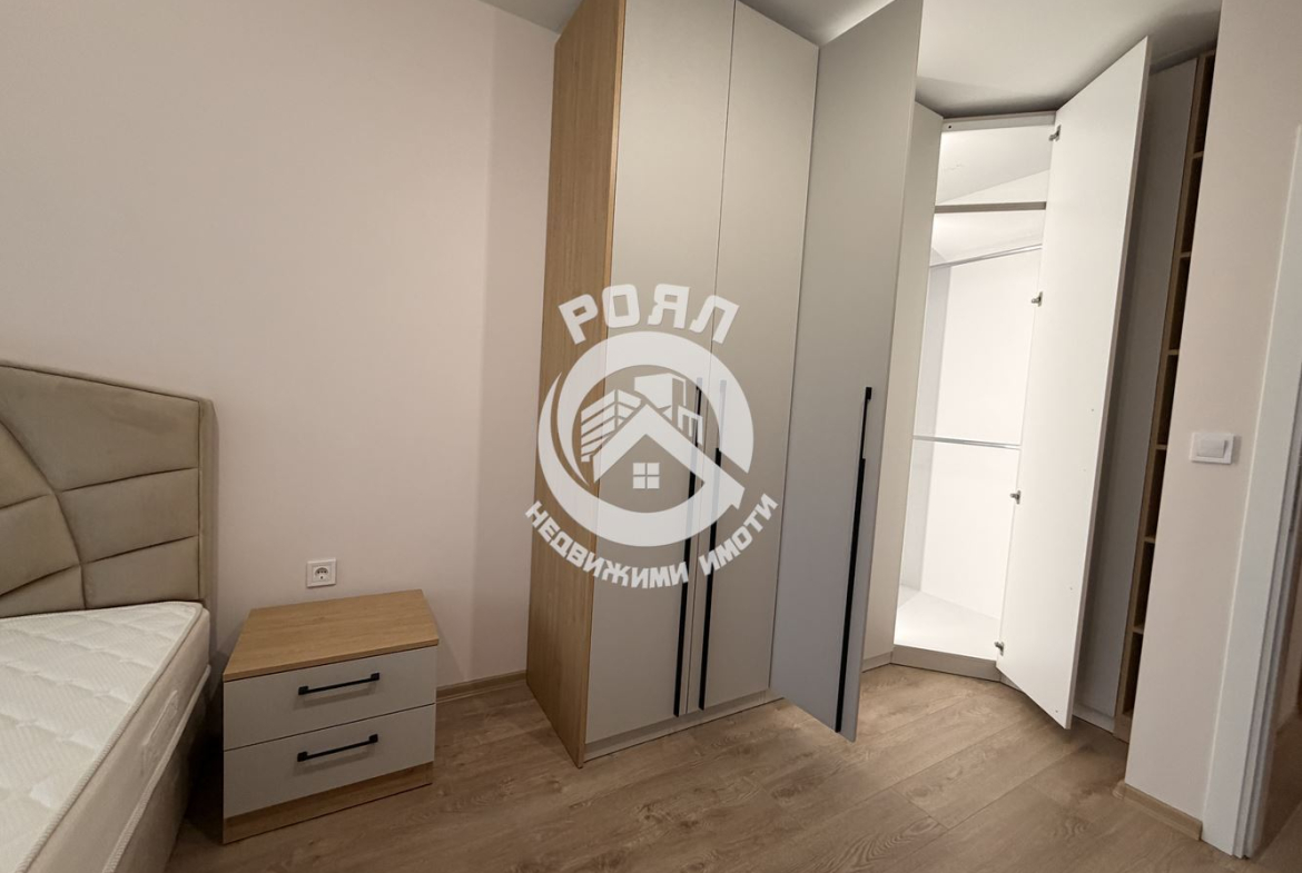 Двустаен обзаведен под наем до медицинския факултет ,Пловдив - 0