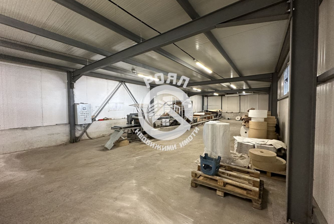 Роял Имоти отдава под наем Промишлено помещение с офис в гр.Стамболийски - 0