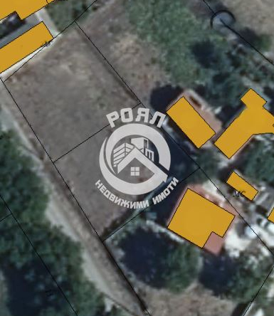 Роял Имоти продава два броя УПИ в гр.Съединение - 0