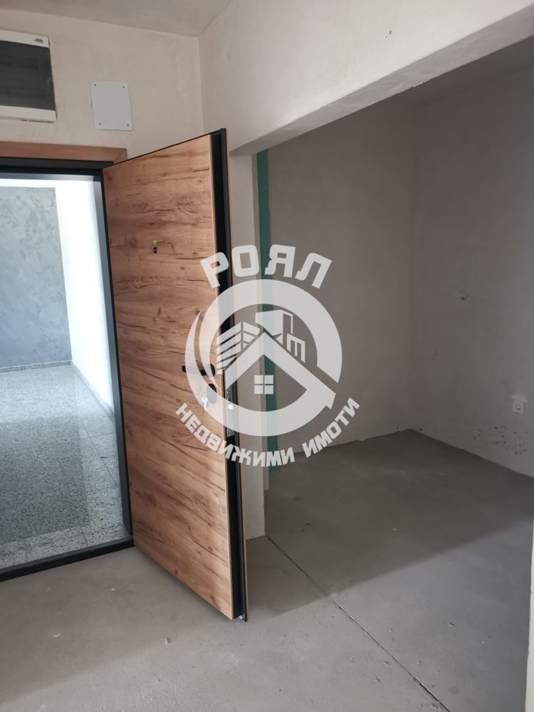 Роял имоти продава Ексклузивно многостаен апартамент, с акт 16, Кючук париж, Пловдив - 0