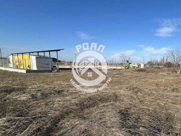 Роял Имоти продава парцел в землището на с.Царацово - 0