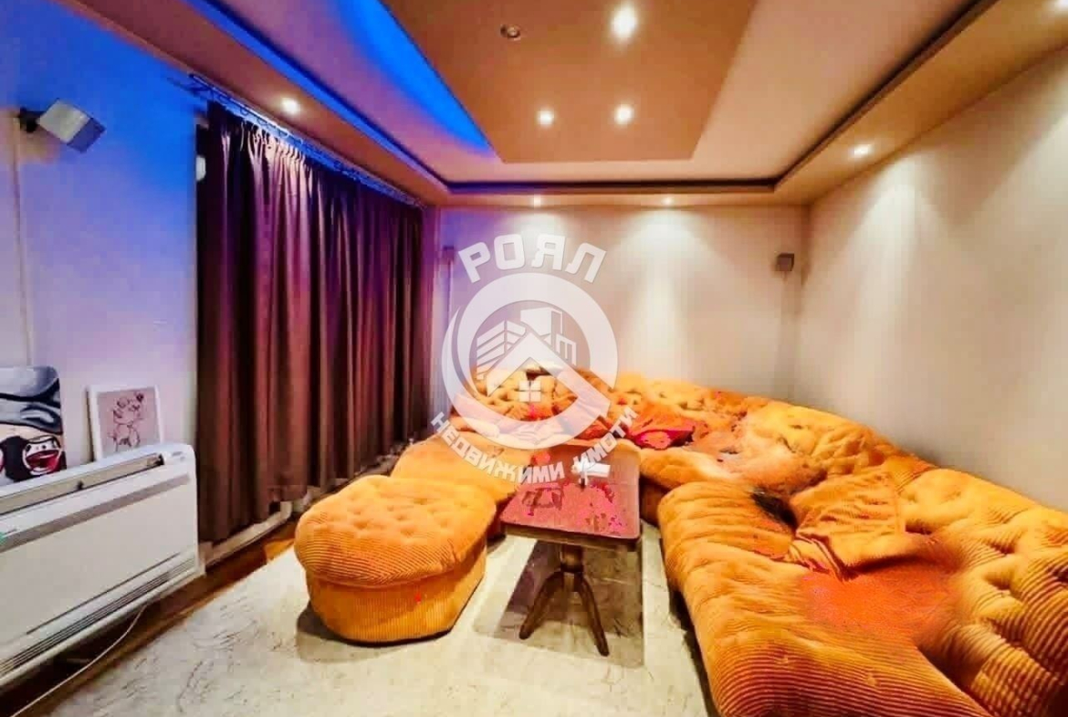 Роял имоти продава многостаен апартамент, Южен, Пловдив - 0