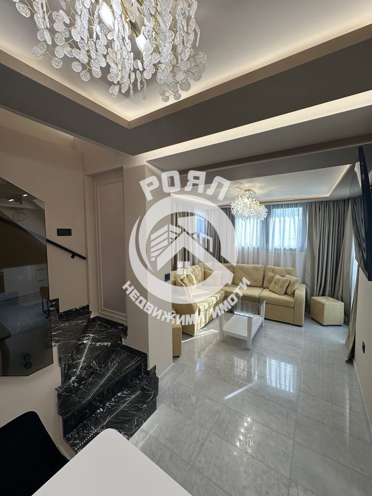 Роял имоти продава луксозен мезонет в сърцето на град Пловдив - 0