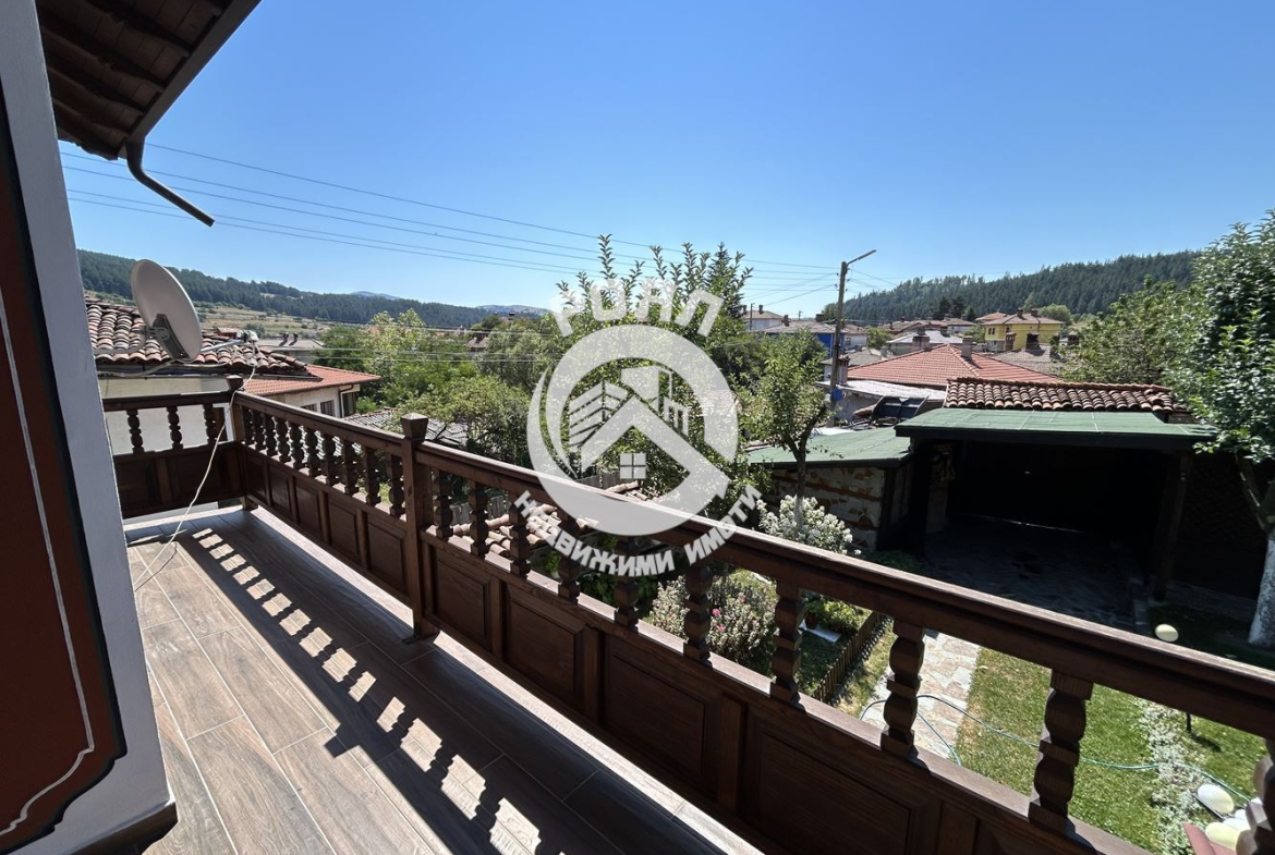 Роял Имоти продава Ексклузивно къща в гр.Копривщица - 0