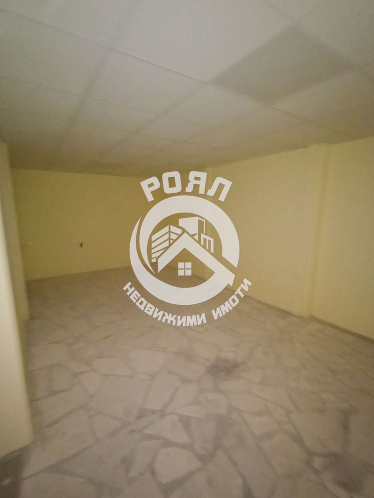 Роял имоти продава промишлено помещение/ склад, кв.Гагарин,Пловдив - 0
