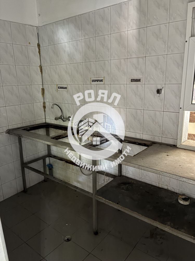 Роял Имоти продава Заведение - Ресторант в кв.Христо Смирненски, Пловдив - 0