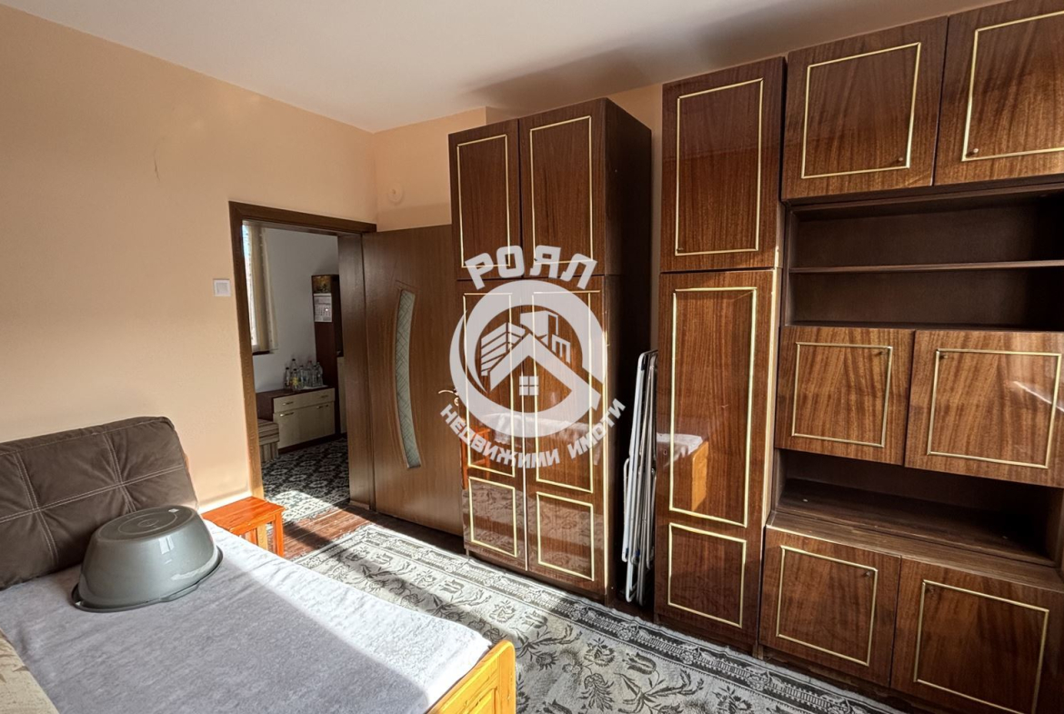 Роял имоти продава двуетажна къща в с.Гълъбово, област Пловдив - 0