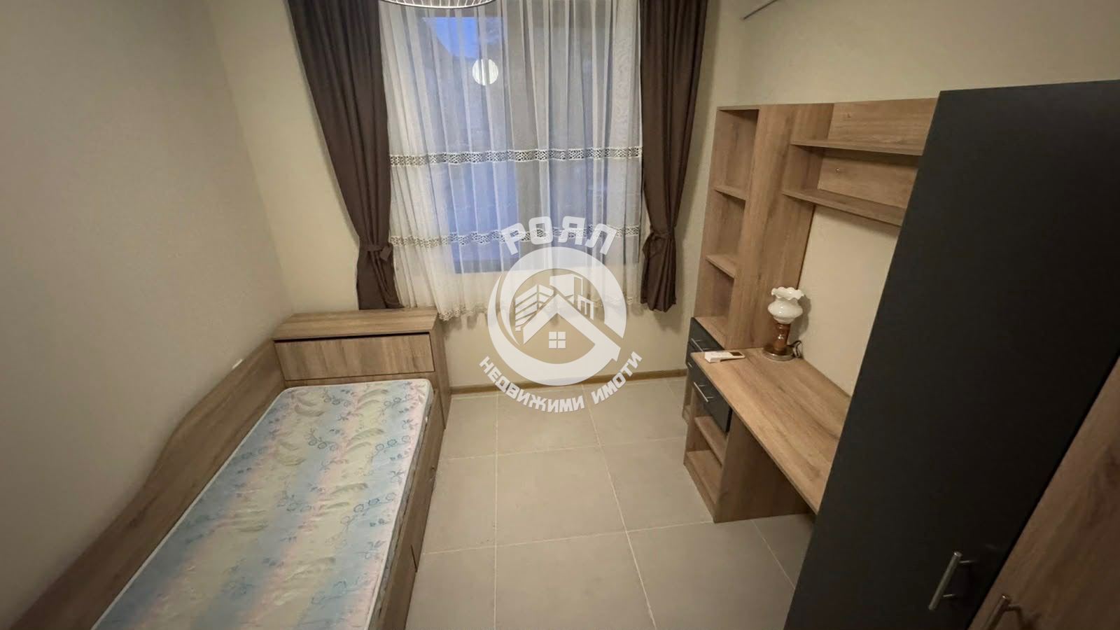 Роял Имоти продава Ексклузивно четиристаен апартамент, Смирненски, Пловдив - 0